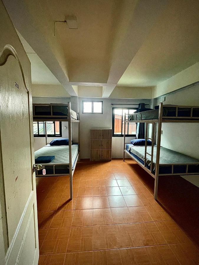 Satop Travelers Guesthouse Чіангмай Екстер'єр фото