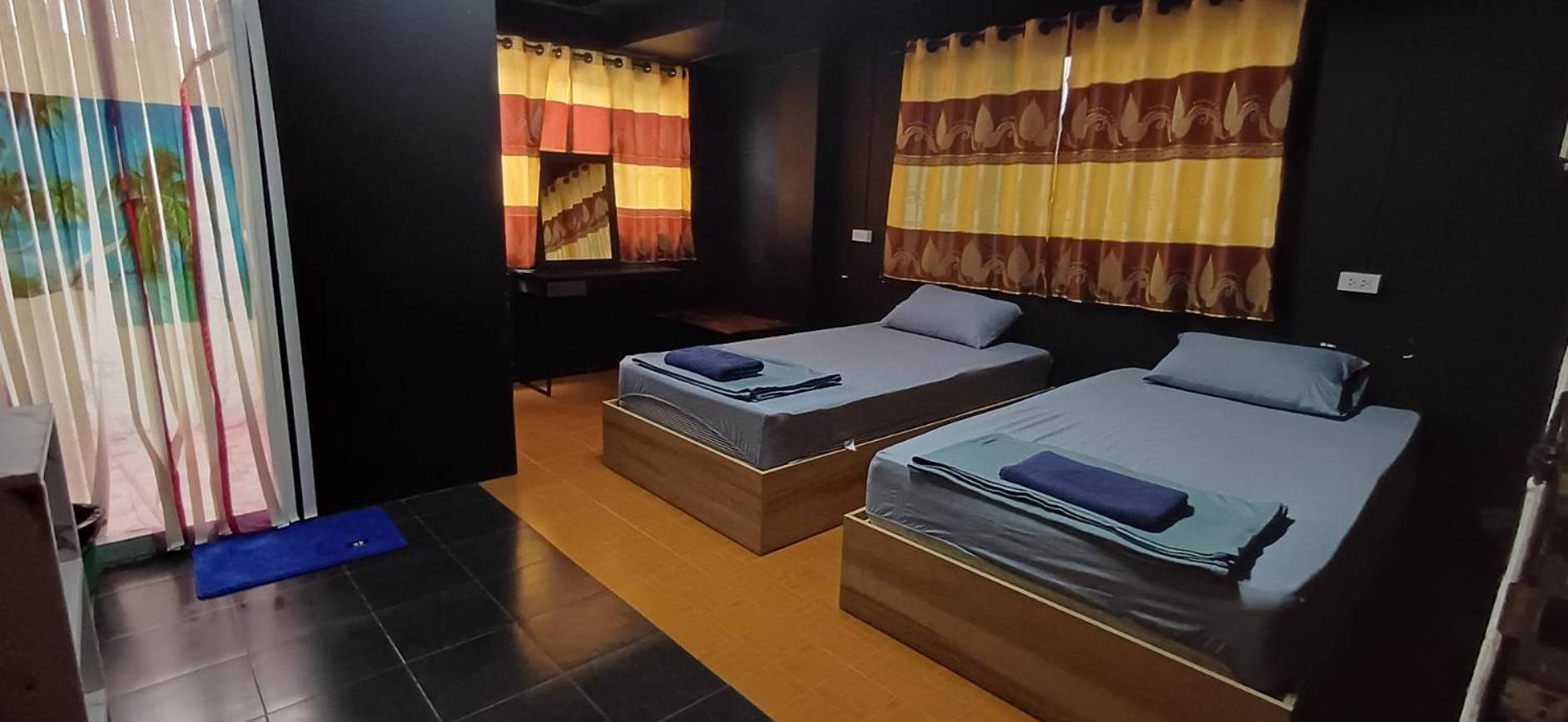 Satop Travelers Guesthouse Чіангмай Екстер'єр фото
